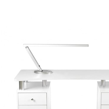 Маникюр и педикюр